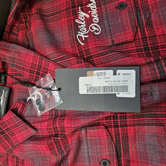 Harley-Davidson button down shirt - Picture 4 of 5